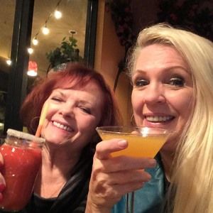 Meet your Posher, Joyce